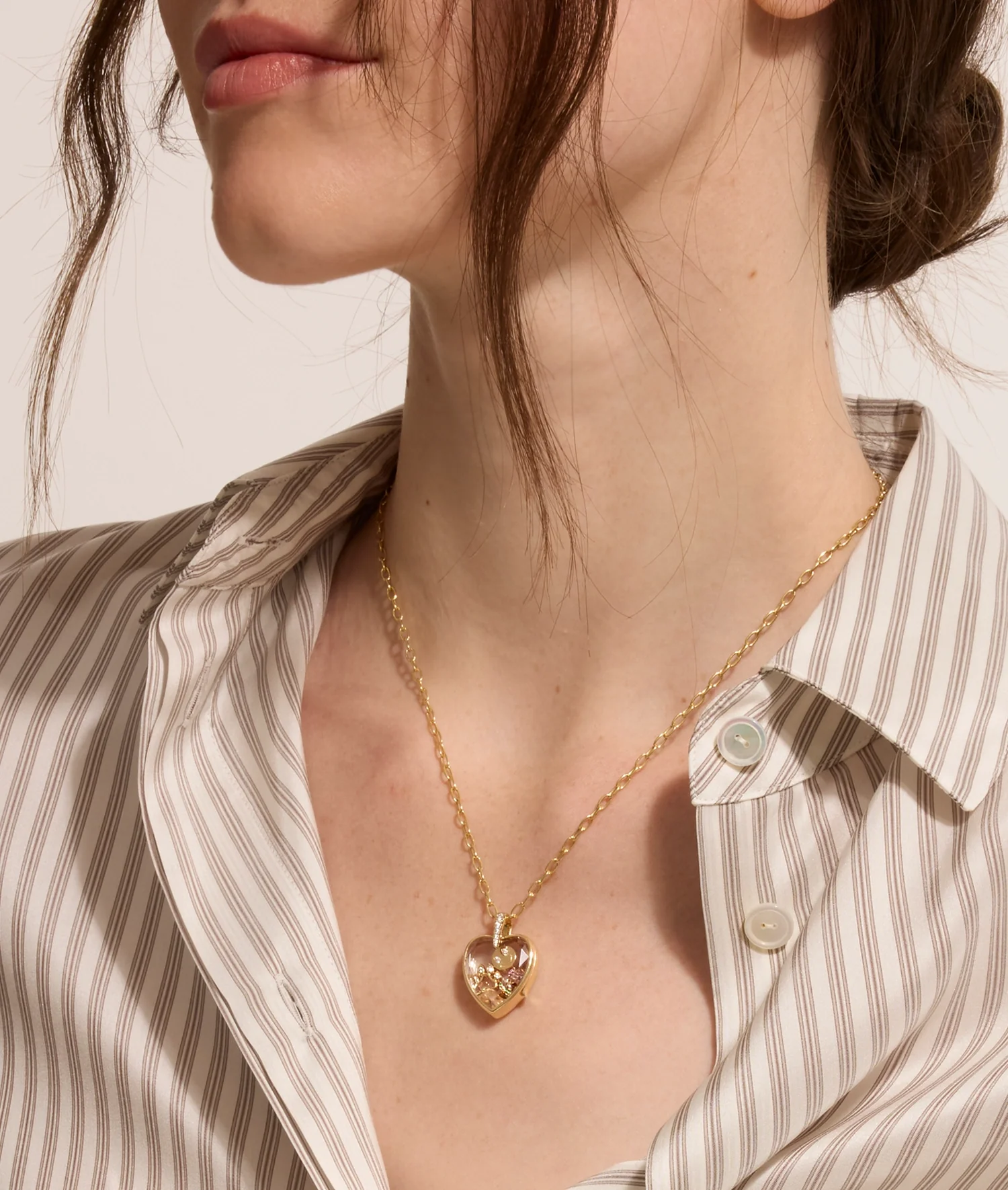 Amate Diamond Heart Gold Locket 18K - Image 4