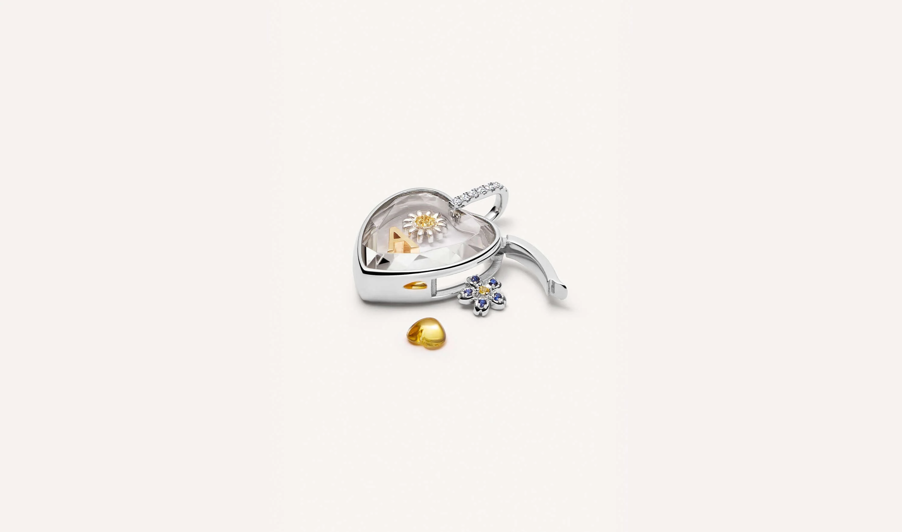 Amate Diamond Heart White Gold Locket 14k - Image 4